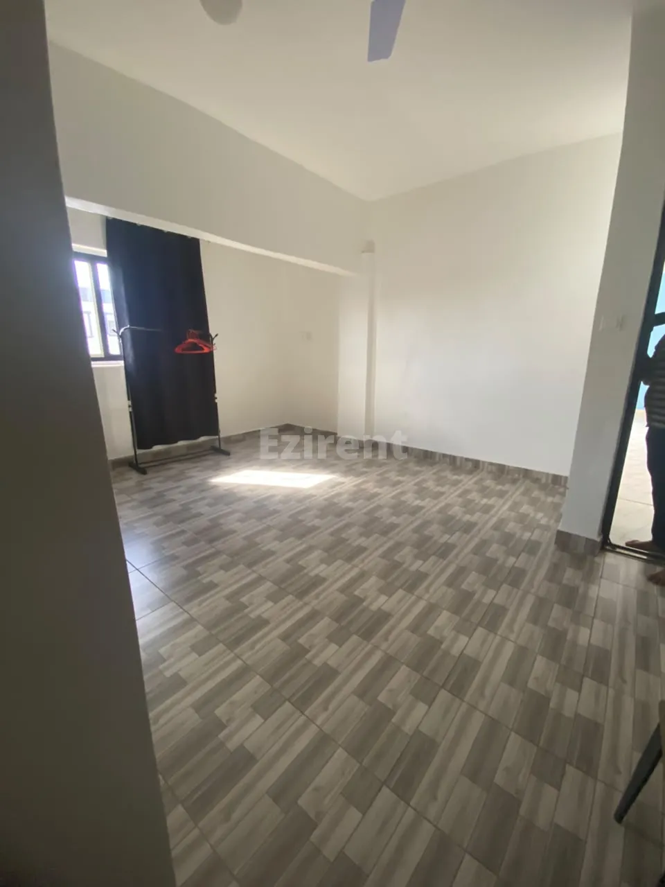 Semi Furnished 2-Bedroom Apartment - Flexible Rent Payments, photo 3