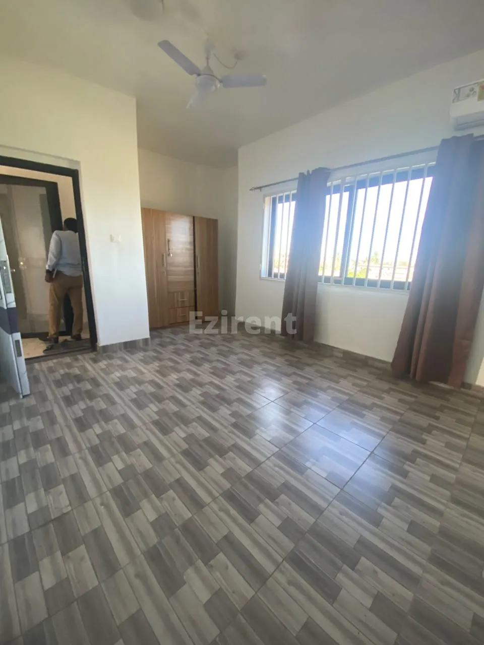 Semi Furnished 2-Bedroom Apartment - Flexible Rent Payments, photo 4
